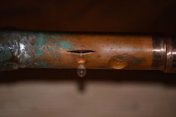 Burst pipe in Golden Isles